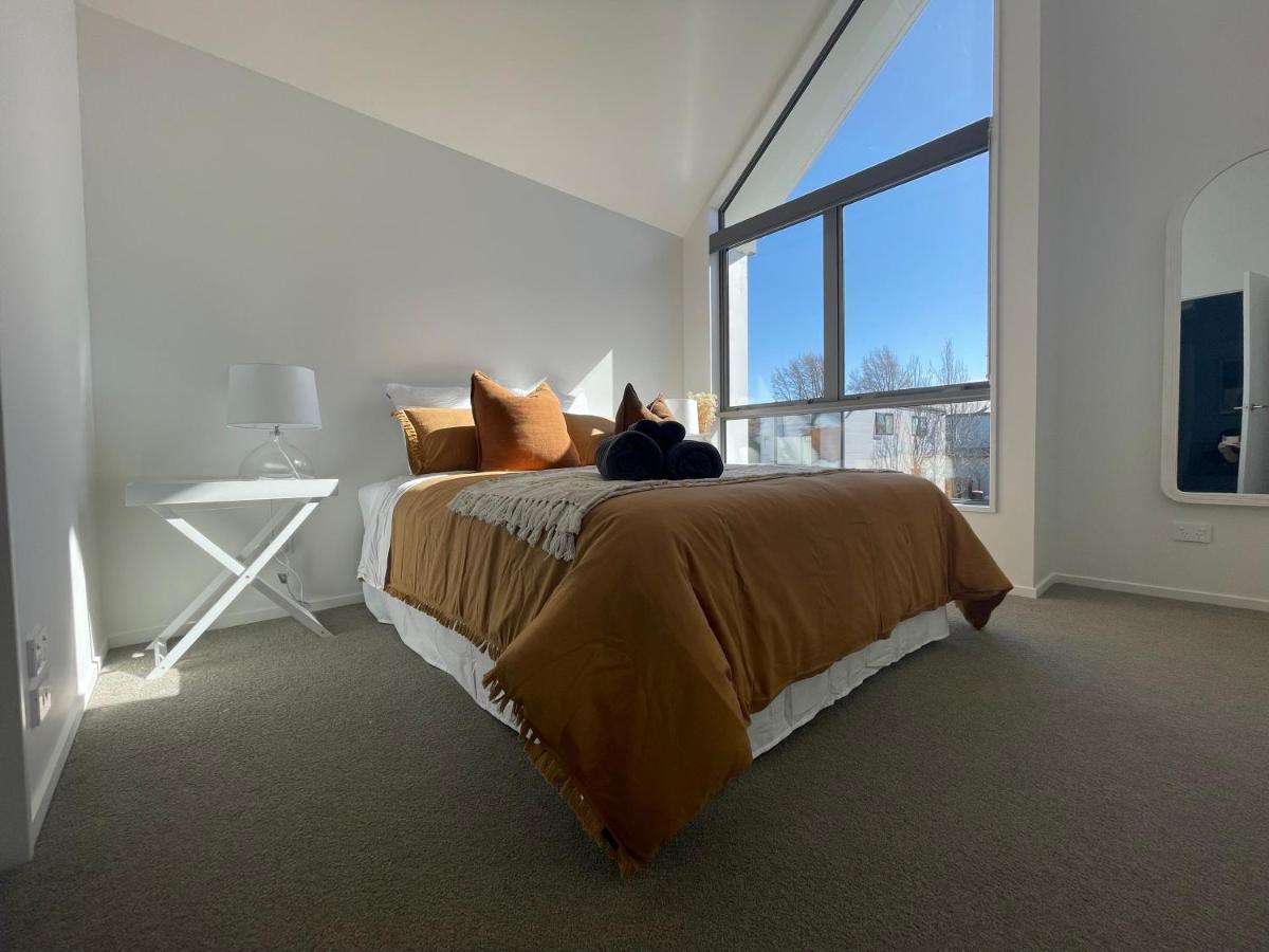 Inner City Luxury With Free Parking Christchurch Exterior photo